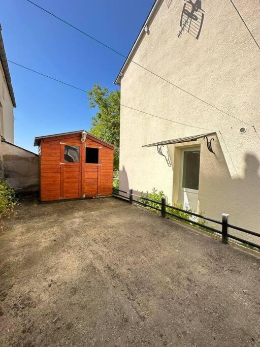 Maison Des Chenizelles Laon Exterior foto